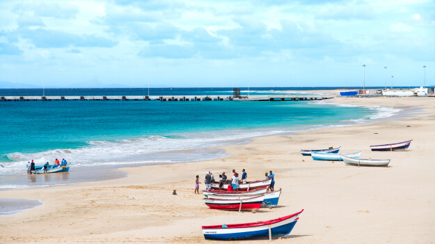 5-(Praia de Bitxe Rocha (Ilha do Maio)) Praia de Bitxe Rocha, Ilha do Maio_ Bitxe Rocha beach, Maio Island.jpg