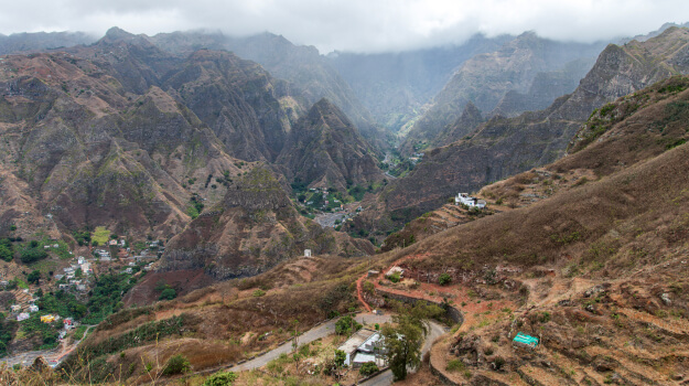 6-Ribeira da Torre, Ilha de Santo Antão _ Ribeira da Torre, Santo Antão Island.jpg