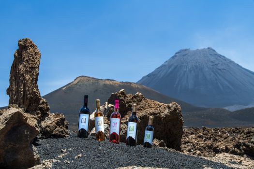 cabo-verde-entre-lava-e-vinhas-uma-aventura-de-3-dias-na-ilha-do-fogo-008.jpg