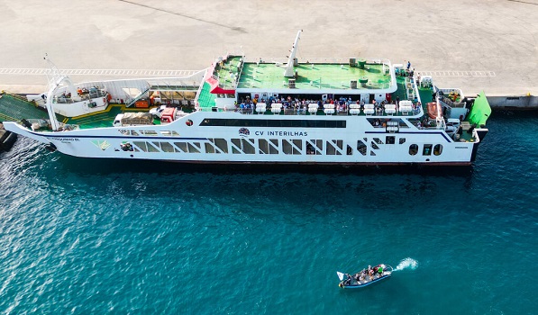 ferry-by-sea-cabo-verde.jpg