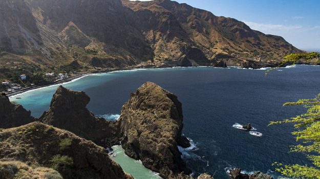 piscinas naturais de fajã d’água, na ilha da brava, em cabo verde